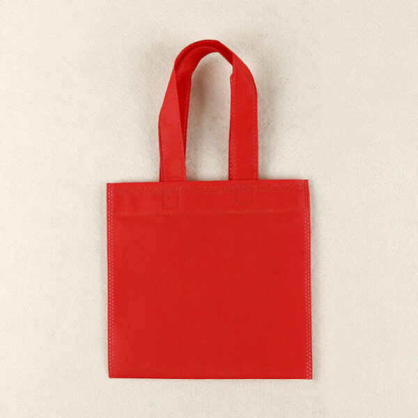 Non-Woven Candy Party Gift Bags - Plain & Cute - Image 4
