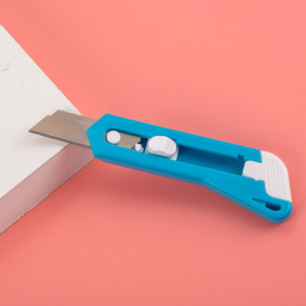 Wholesale Plastic Box Cutter Safety Utility Knife - Image 6