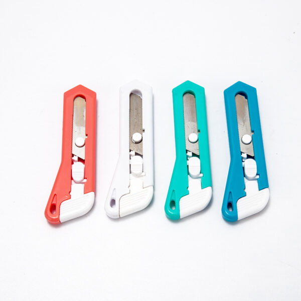 Wholesale Plastic Box Cutter Safety Utility Knife - Image 7