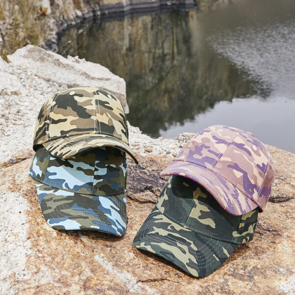 High-Quality Adjustable Camo Baseball Cap - Image 2