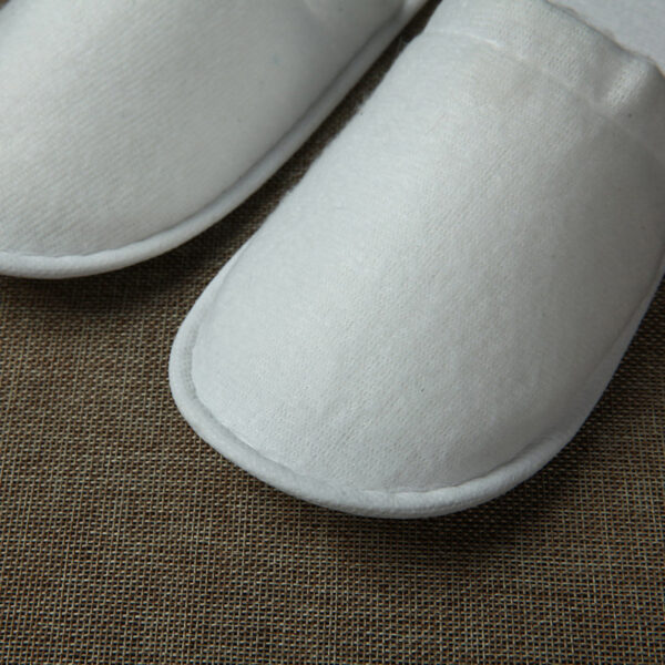 Cheap Hotel Disposable Slippers with Whiteboard Velvet Anti-slip Sole Disposable Slippers Hotels - Image 4