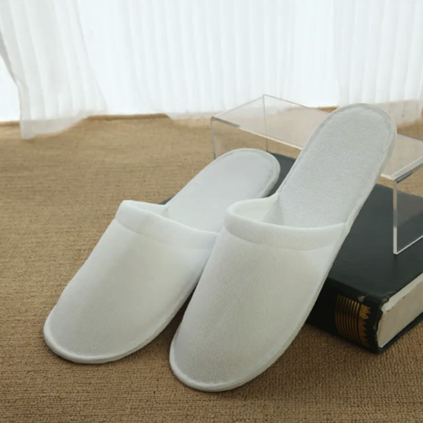 Hotel Disposable Slippers Flannelette Non-slip Slippers - Image 2