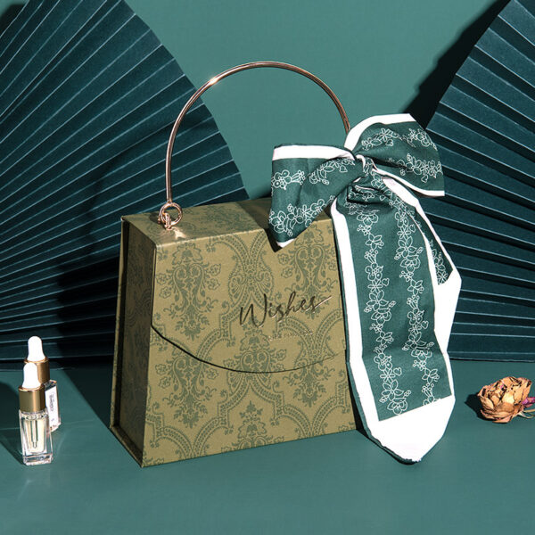 Creative Empty Gift Box for Bridesmaids & Birthdays - Image 2