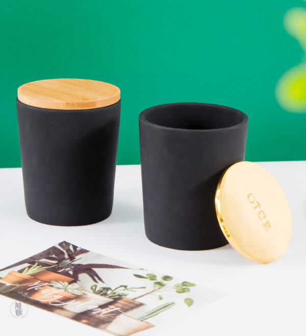 Custom Black Ceramic Candle Jars with Wooden Lids - Set - Image 3