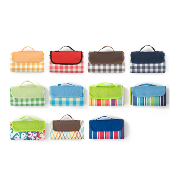 Waterproof Beach Mat - Large Picnic Blanket - Image 3