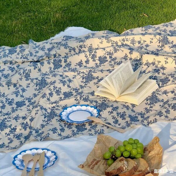 Blue Rose Photography Backdrops, Tablecloths & Picnic Mats - Image 3