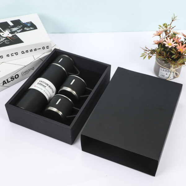 Minimalist Stainless Steel Vacuum Flask Mug Set - Image 4