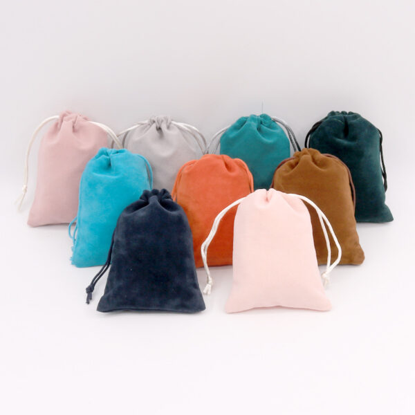 Portable Velvet Jewelry Packaging Drawstring Bags - Image 4