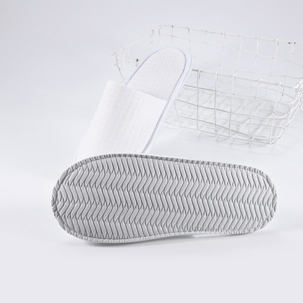 Custom Logo Disposable Salon Slippers - Hotel & Travel Amenity - Image 3