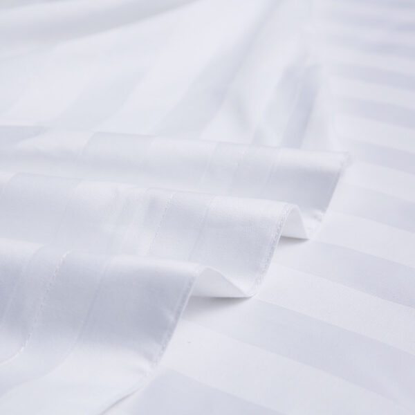 Luxury 5-Star Cotton Sateen Hotel Bedding Set - Image 3