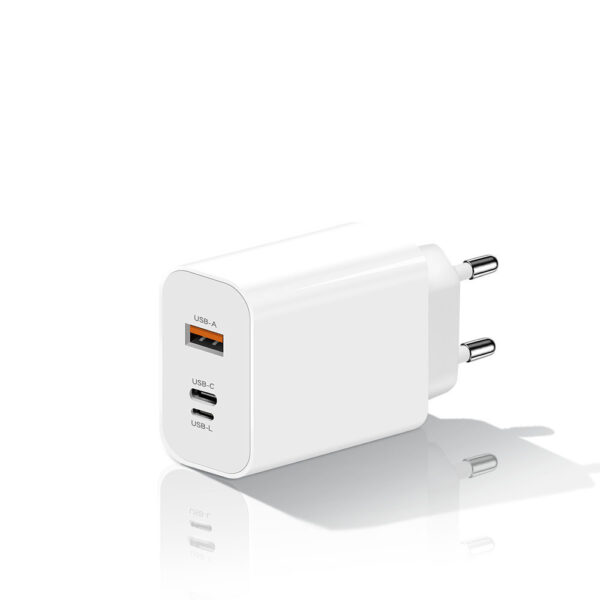 30W PD Charger: Fire-Retardant, Fast Charging for iPhone & Android