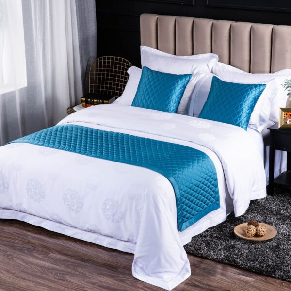 Star Hotel Bed Runner & Geometric Pillow Throw - Image 4