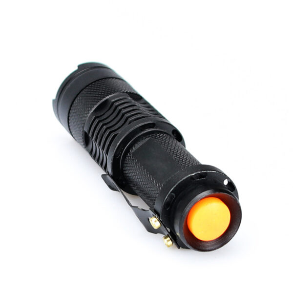 Outdoor Camping Metal Mini Telescopic Focusing Flashlight - Image 2