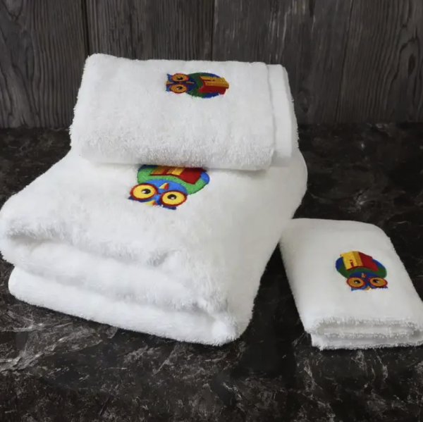 Premium 100% Cotton 3-Piece Towel Set with Embroidery - Image 5