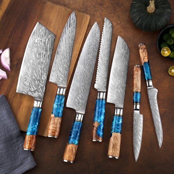 Damascus Steel Chef Knife: 67-Layer, Boning, Bread, Serrated, Resin Handle - Image 3