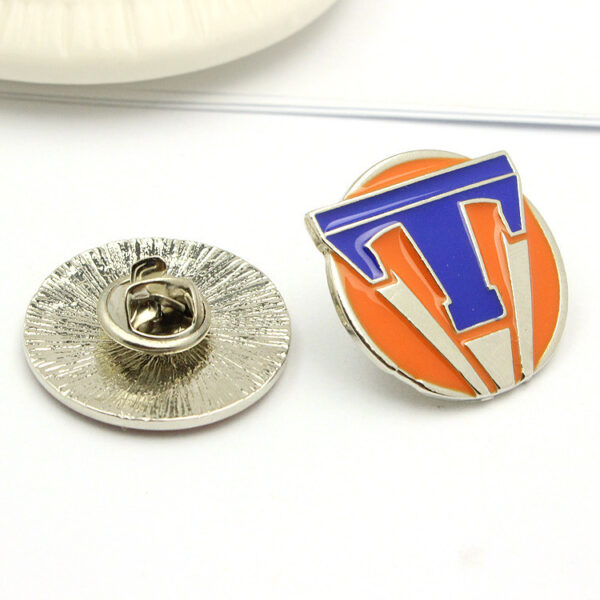 European Movie Accessories - Drop Oil, Tomorrow's World Brooch - Image 3